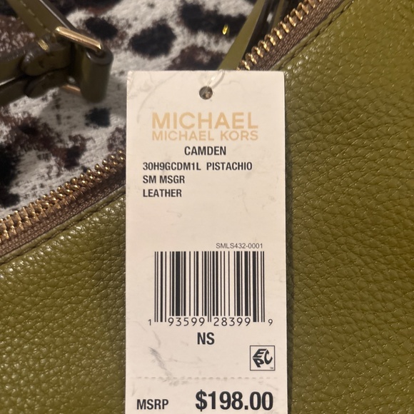 Michael Kors Crossbody - Picture 2 of 2